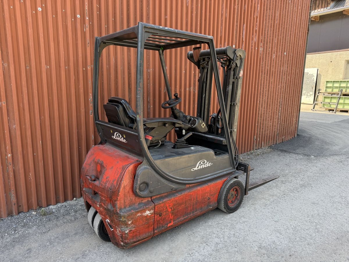 Linde Carrelli elevatori e a forche: Linde E16 – Usato da Buchs SG venduto da werk96 1