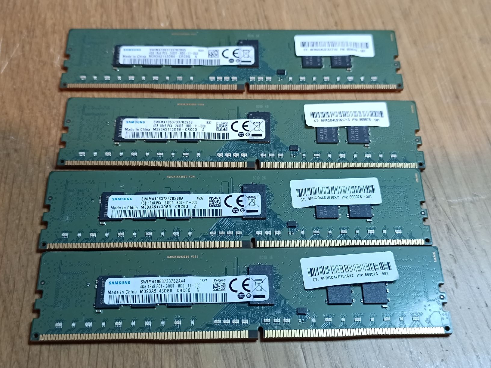 Samsung Mémoires / RAM: 16Gb DDR4 Ram 4 x 4Gb, server ECC  – D'occasion à Vucherens par vihor