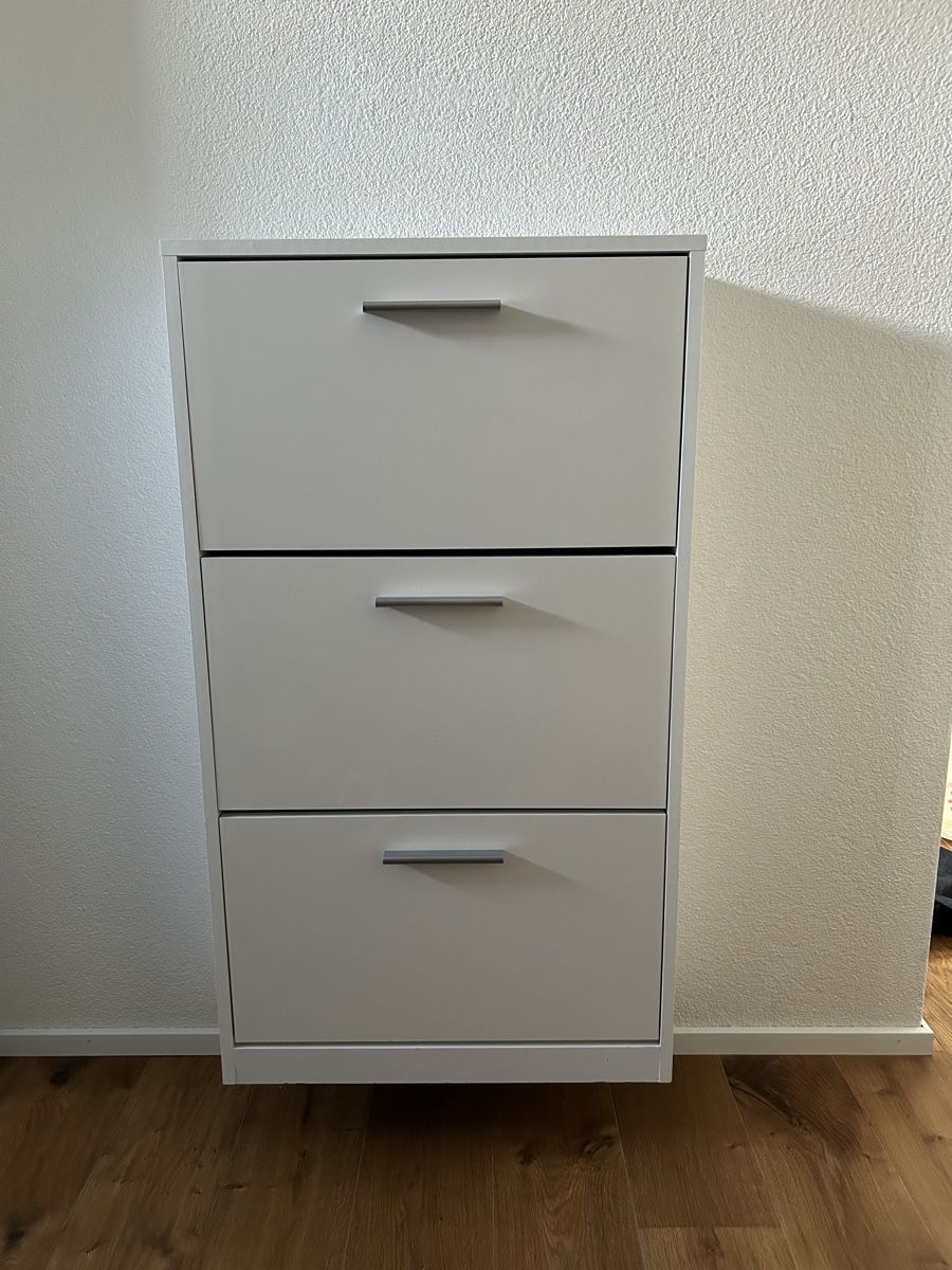 Porte manteau: Schuhschrank – D'occasion à Jona par joh_qqw6