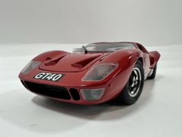Ford GT 40 1:18, rot, JOUEF EVOLUTION 