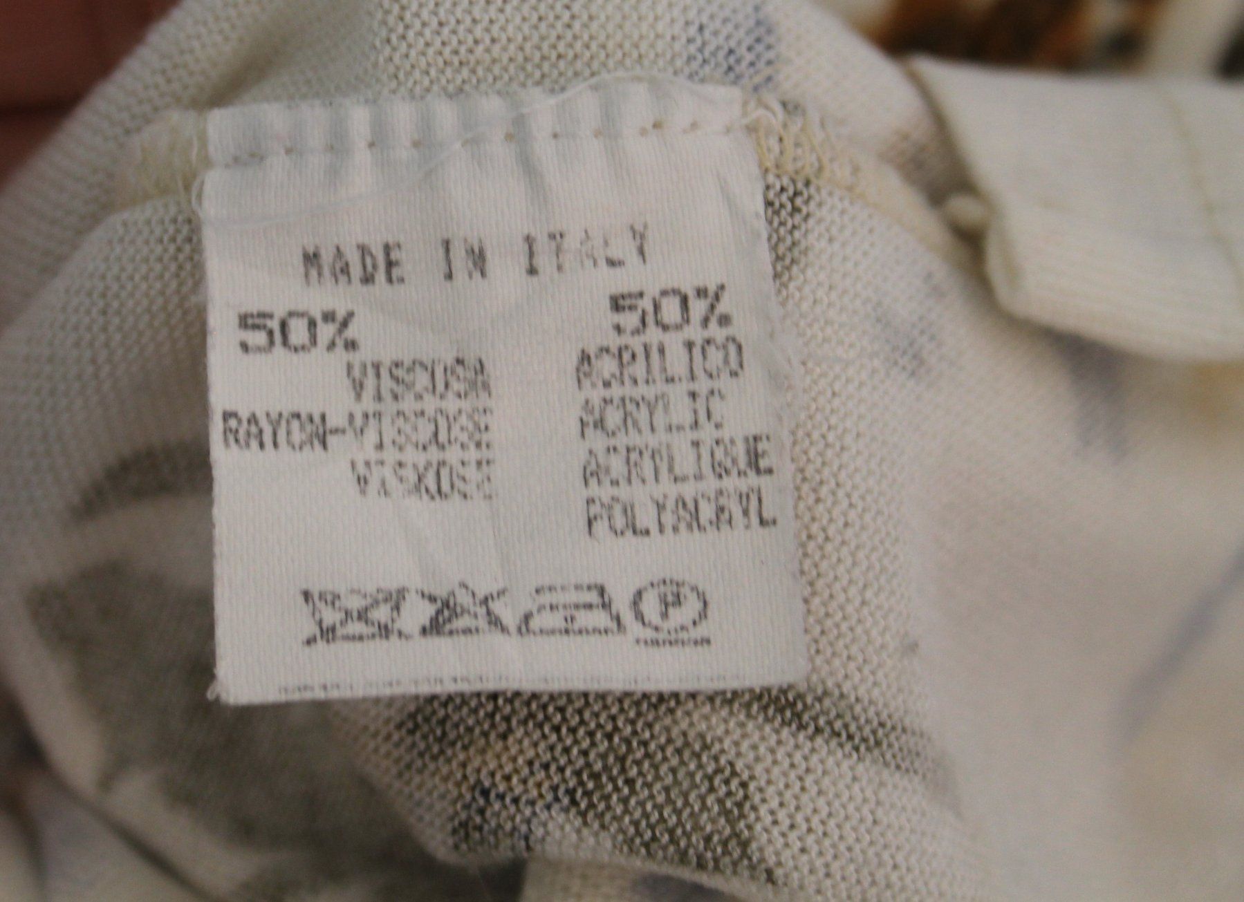 Maglioni & Felpe: Pullover – Usato da Schaan venduto da antikes_und_kurioses 5
