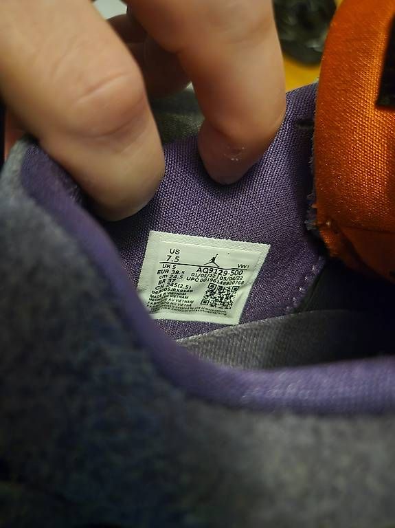 Jordan Scarpe per ragazzi: Basket Air Jordan 4 violet&vert – Nuovo (secondo la descrizione) da Vevey venduto da robi-78 3