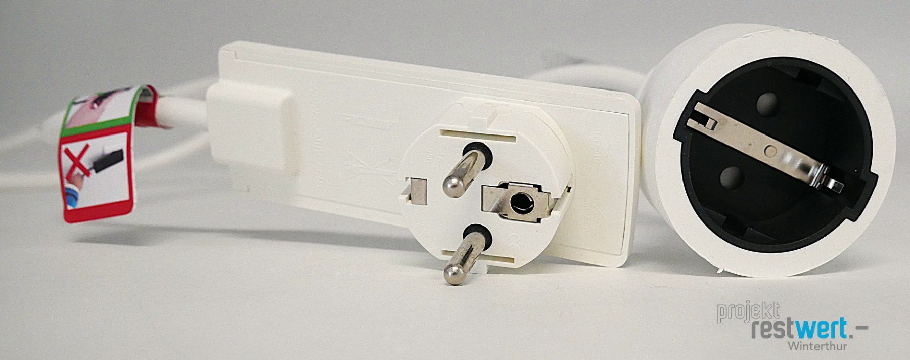 Stecker: EVOLINE PlugFix – Neu (gemäss Beschreibung) aus Winterthur von Restwert_Winterthur 1