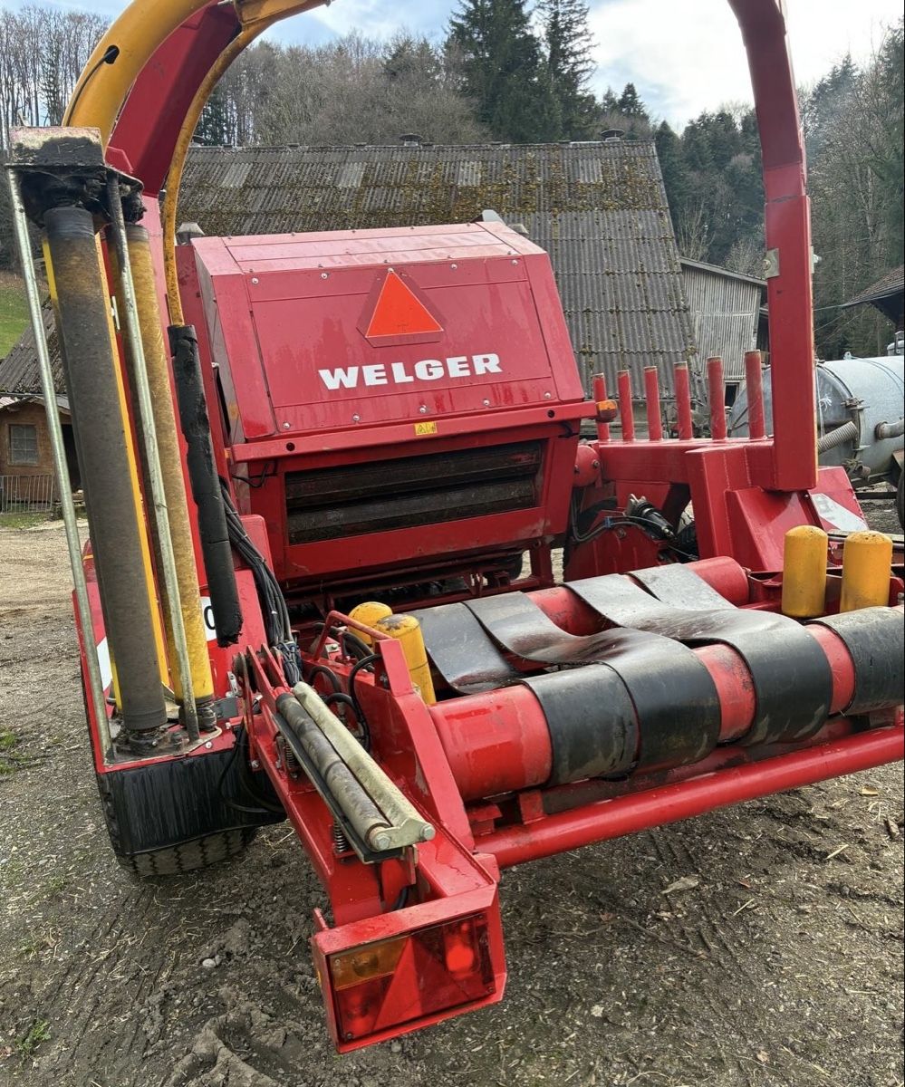 Welger Tutte le macchine: Welger Rundballenpresse Kombi 5650Ballen – Usato da Roggenburg venduto da Tech00 2