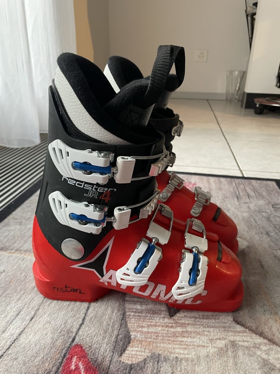Atomic Schuhe für Jungen: Scarponi Sci ATOMIC – Gebraucht aus Mezzovico von esa_d9tc