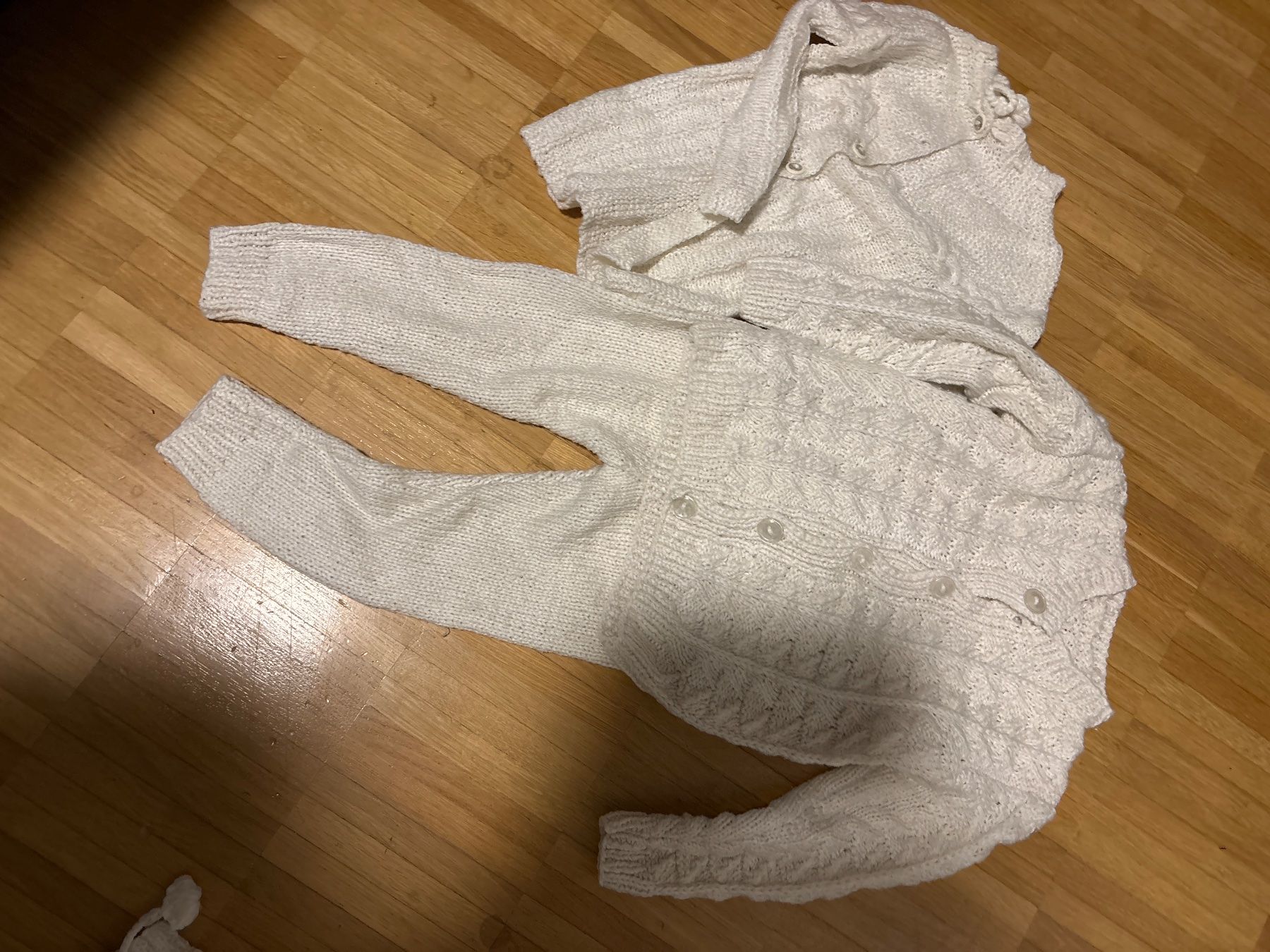 Lotti & Set di vestiti: gestricktes set – Nuovo (secondo la descrizione) da St. Gallen venduto da kes_5bxr