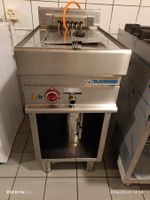Friteuse professionnelle DIAMOND Bon état (nettoyée) 500.-