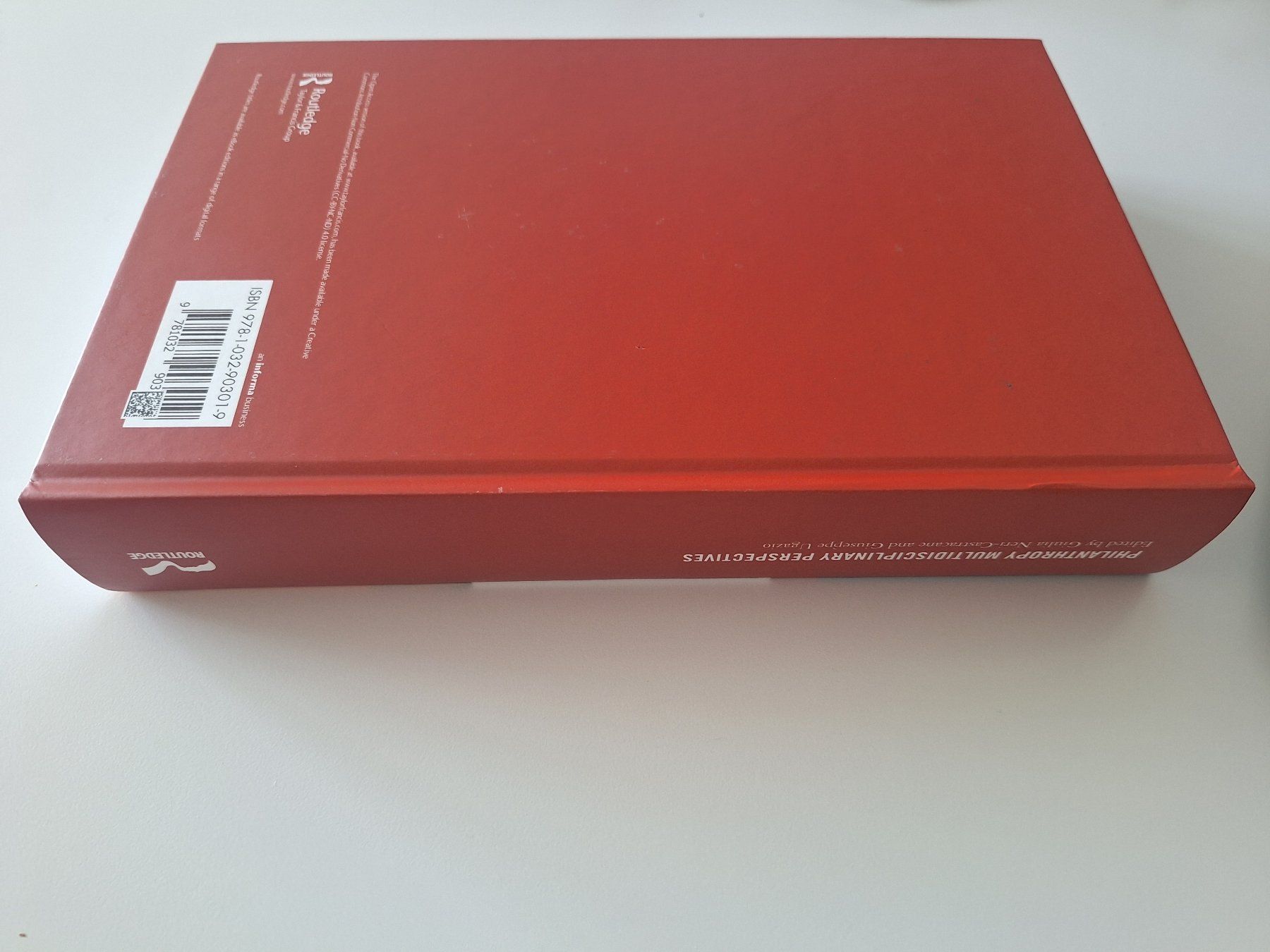 Livres: Philanthropy Multidiscipinary Perspectives – D'occasion à Chêne-Bougeries par xchrysalide 3