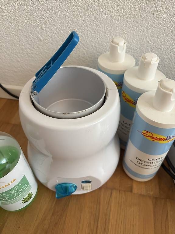 Rasoi & Lamette da barba: Professionelle Waxing-Geräte – Usato da Zürich venduto da Mare021 2
