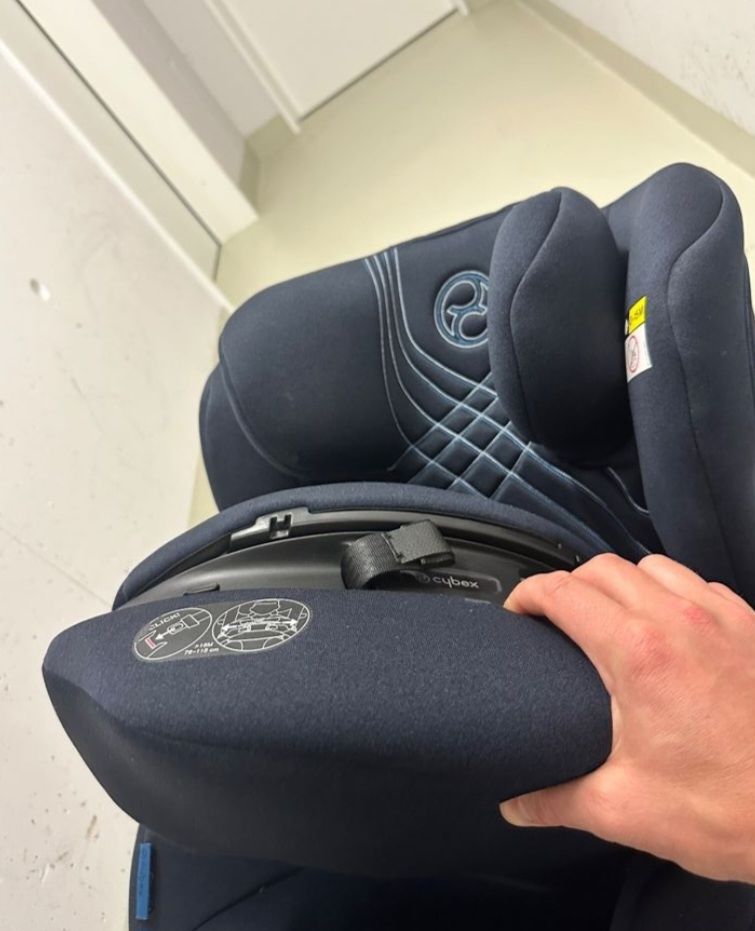 Cybex Sièges auto: Cybex - Anoris T i-Size - mit Airbag – D'occasion à Zürich par Nacho_04 1
