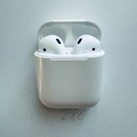 Original Apple AirPods 2 Gen. Wireless Kopfhörer & Case