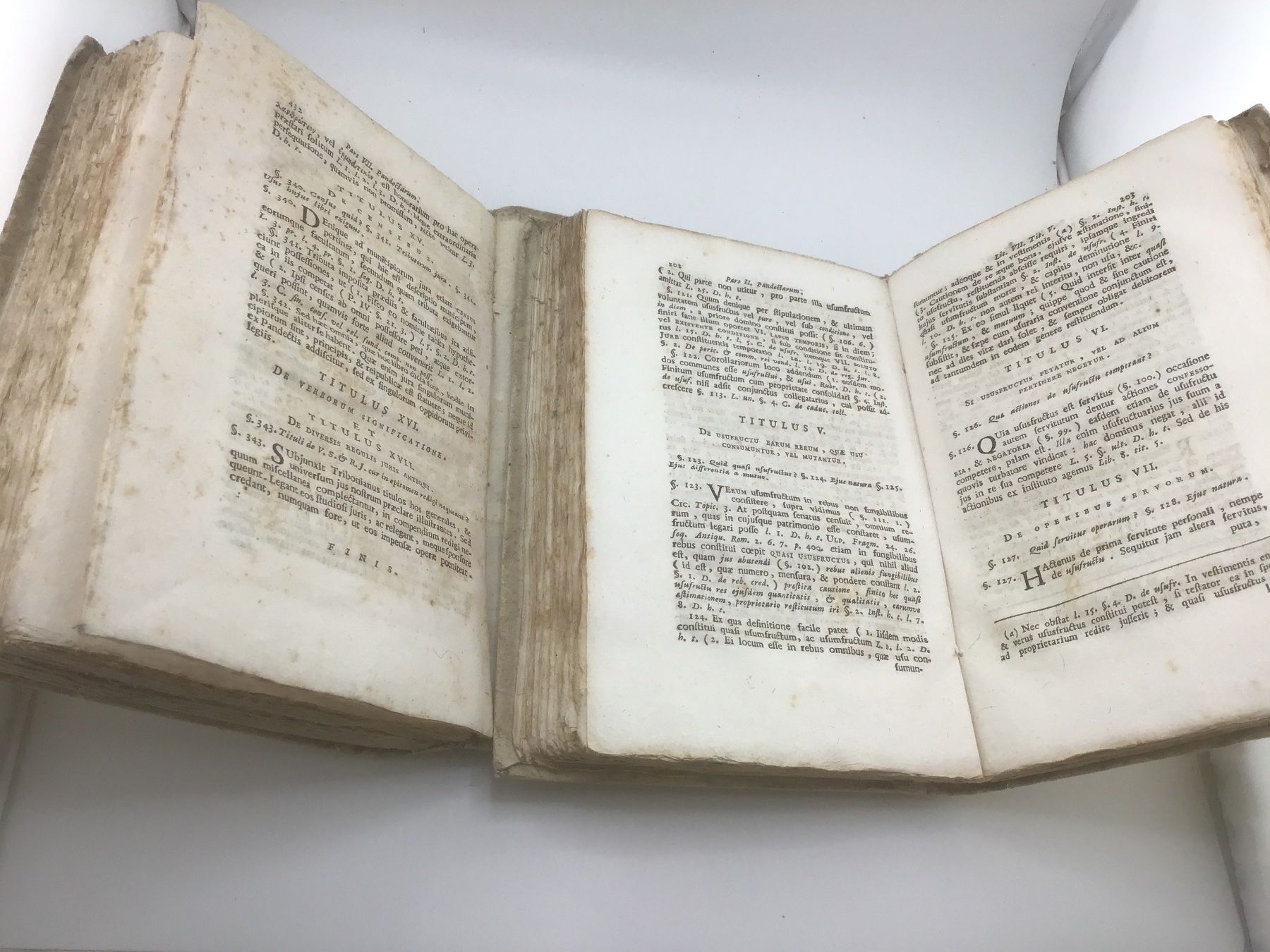 Bücher: Johann Gottlieb Heineccius, 1766 – Defekt aus Nods von loredana18 9