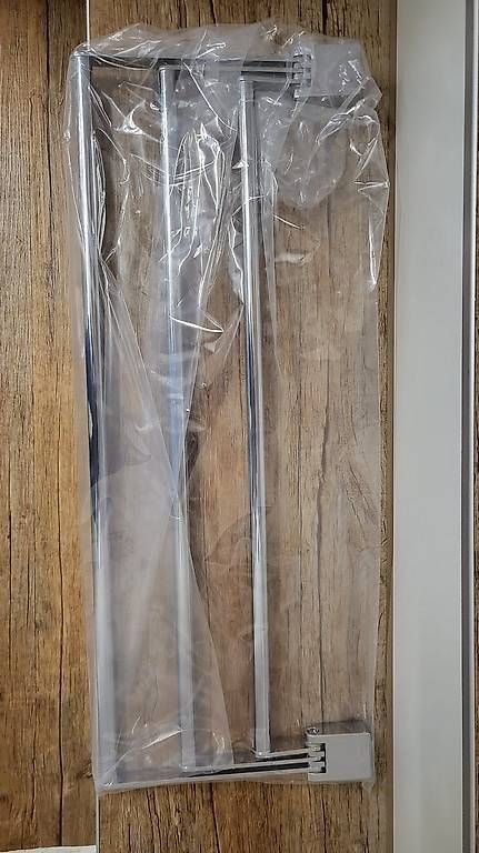 Portes-serviettes: Badetuchstange Lindo 65cm – D'occasion à Kreuzlingen par ulli_frank_und_frei