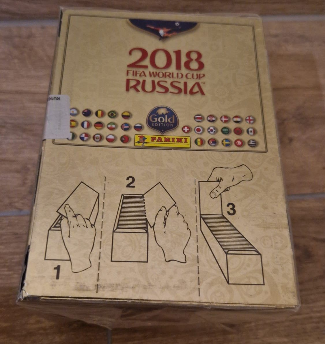 Panini Sammelbilder & Trading cards: Panini WM 2018 Display Box Swiss Edition – Neu und originalverpackt aus Bubendorf von Bogof 1