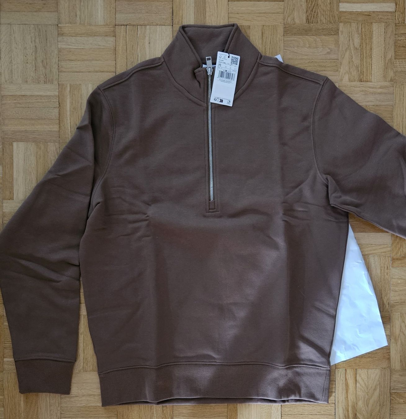 Pulls & Sweat-shirts: Pullover braun Grösse M mit Reissverschluss neu – Neuf avec emballage d'origine à Bülach par Aufziehvogel