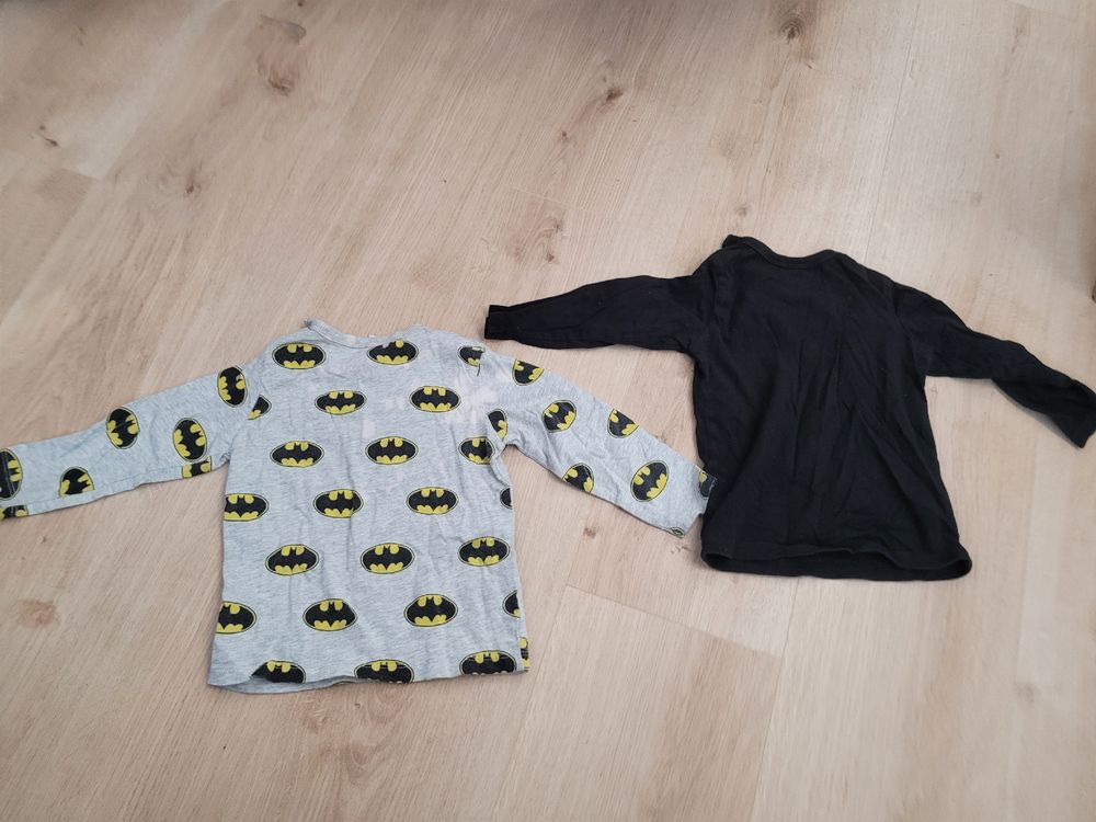 Maglioni & Felpe: 2x Batman Gr. 80 – Usato da Lupsingen venduto da sta_wgg5 5