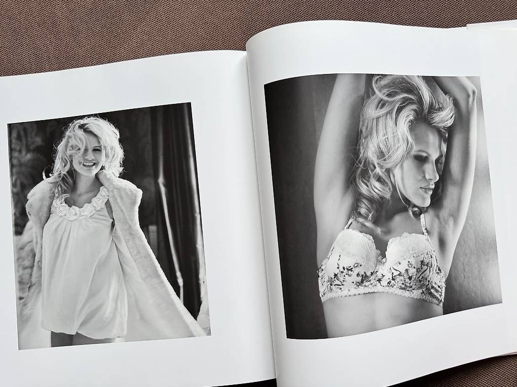 Libri: Chloe-Jasmine Whichello - Portrait Buch – Usato da Adliswil venduto da PetaParka 4