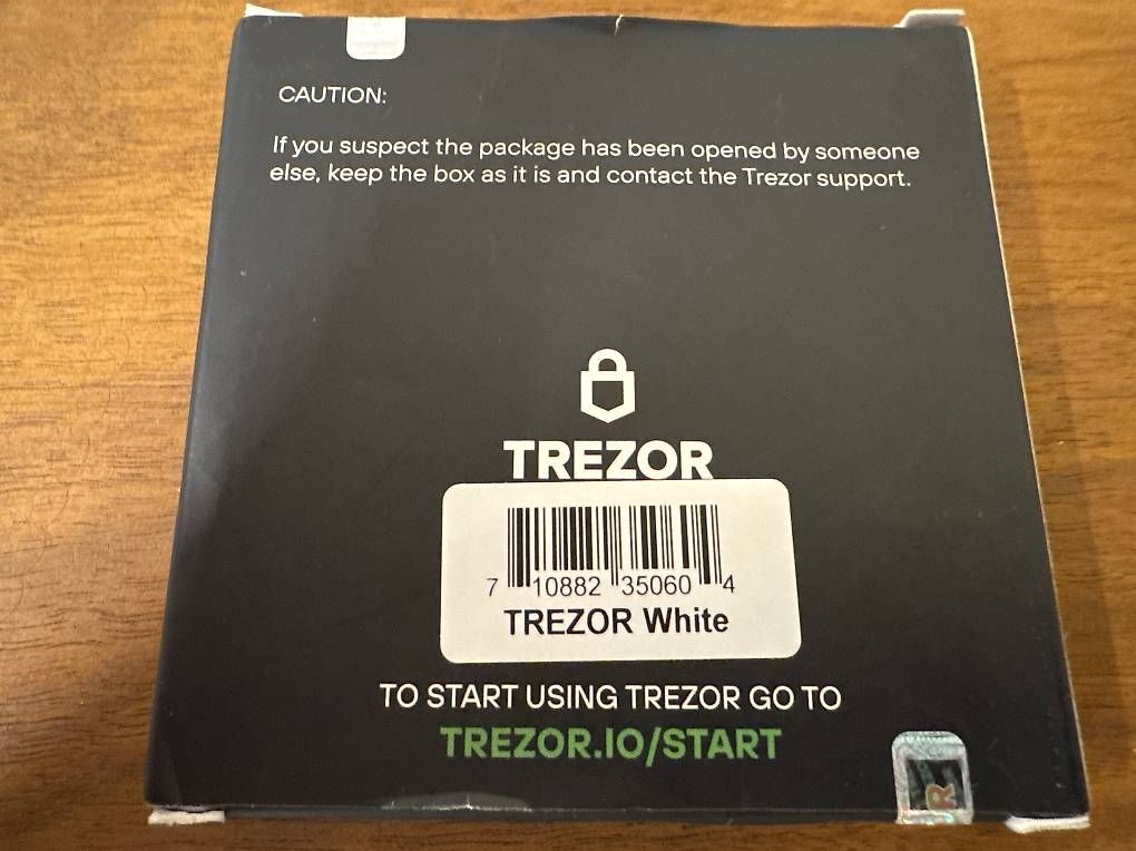 Coin Miner: Trezor One Wallet  Bitcoin / Crypto  neu versiegelt – Usato da Maienfeld venduto da gmundner 4