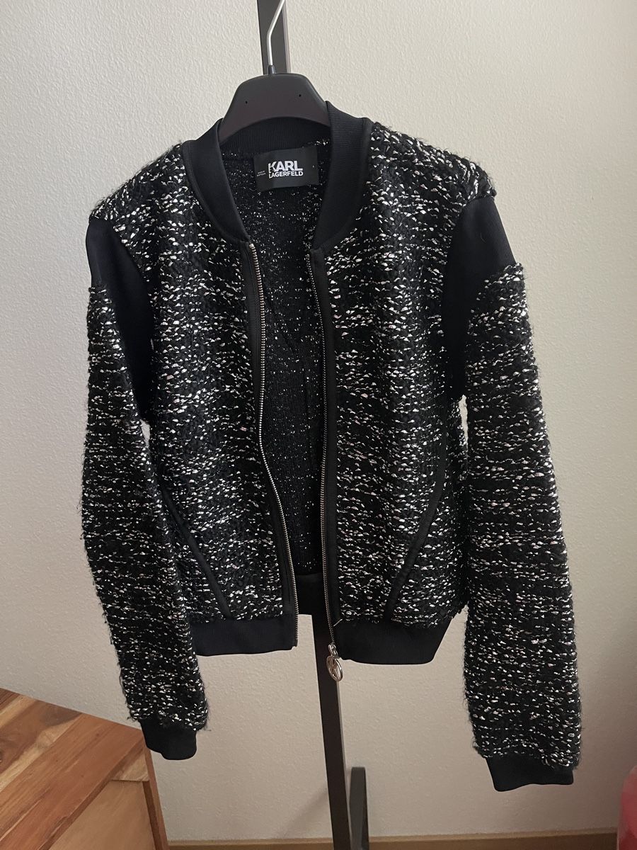 Karl Lagerfeld Pullover & Sweatshirts: Karl Lagerfeld Pullover schwarz/lurex Grösse S – Gebraucht aus Greifensee von 27Coco27 1