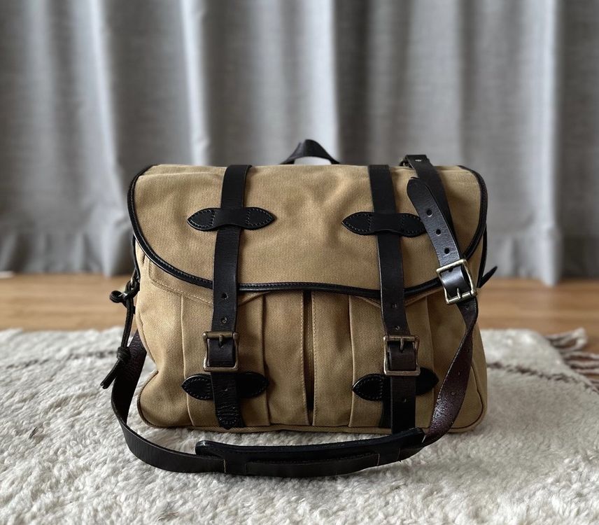 Filson Medium Rugged Twill Field Bag tan (Gebraucht) in Lugnorre für ...
