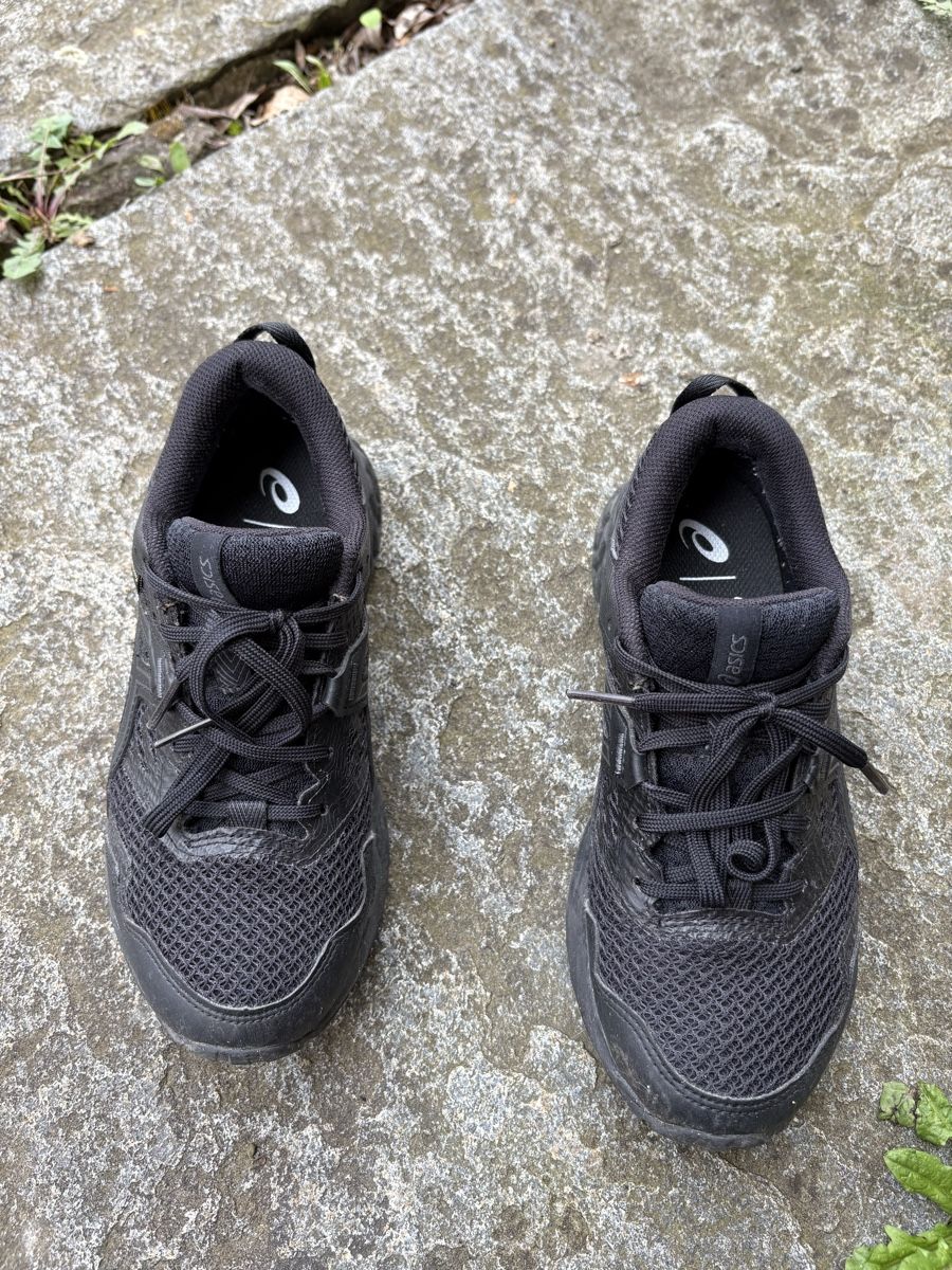 Asics Scarpe da donna: Asics Gel-Sonoma 5 GTX schwarz – Usato da Zürich venduto da que_kf7d