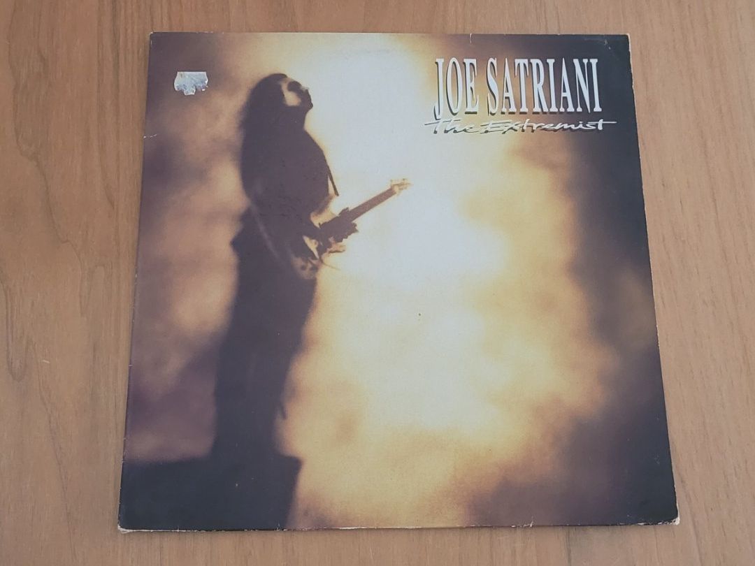 Dischi in vinile: LP  Joe Satriani – Usato da Martigny venduto da MZ-67