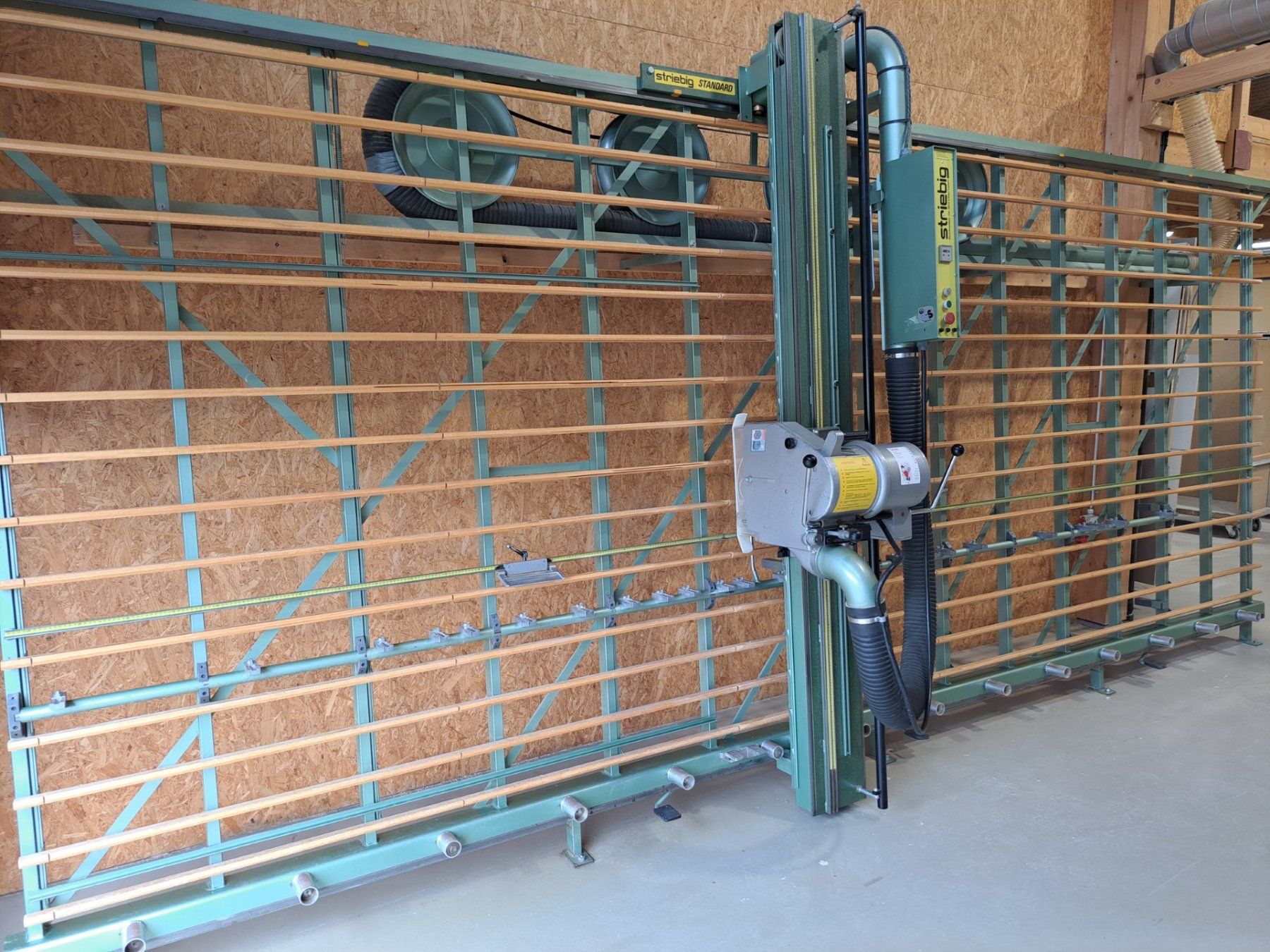 Alle Maschinen: Striebig Standard 6220 A – Gebraucht aus Bettlach von BSH