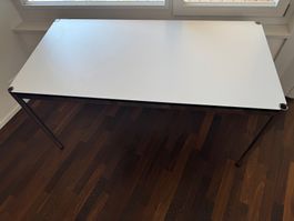 USM Haller Schreibtisch weiss