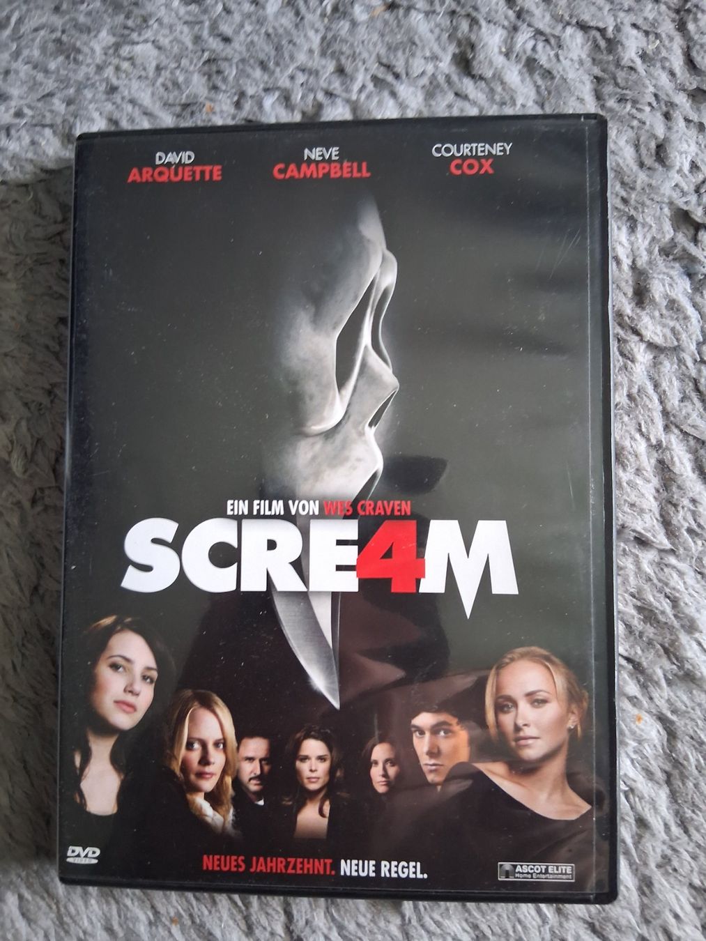 Tutti i DVDs: SCREAM 4     DVD – Usato da Wetzikon ZH venduto da Ramones01
