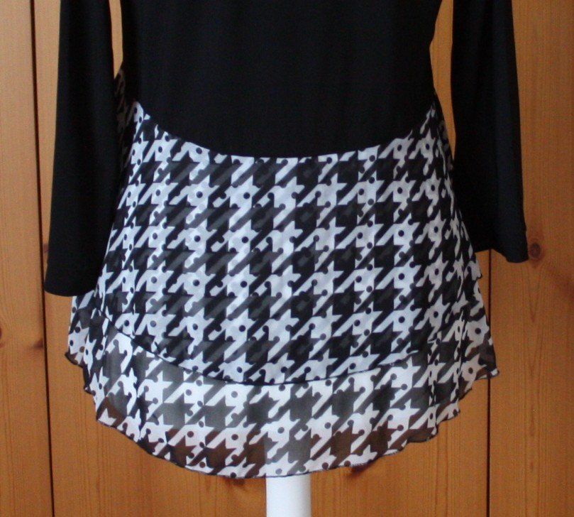 Camicette: Bluse Langarm OVS schwarz - weiss Gr. L – Usato da Flüelen venduto da Diversicum-Curvy 8