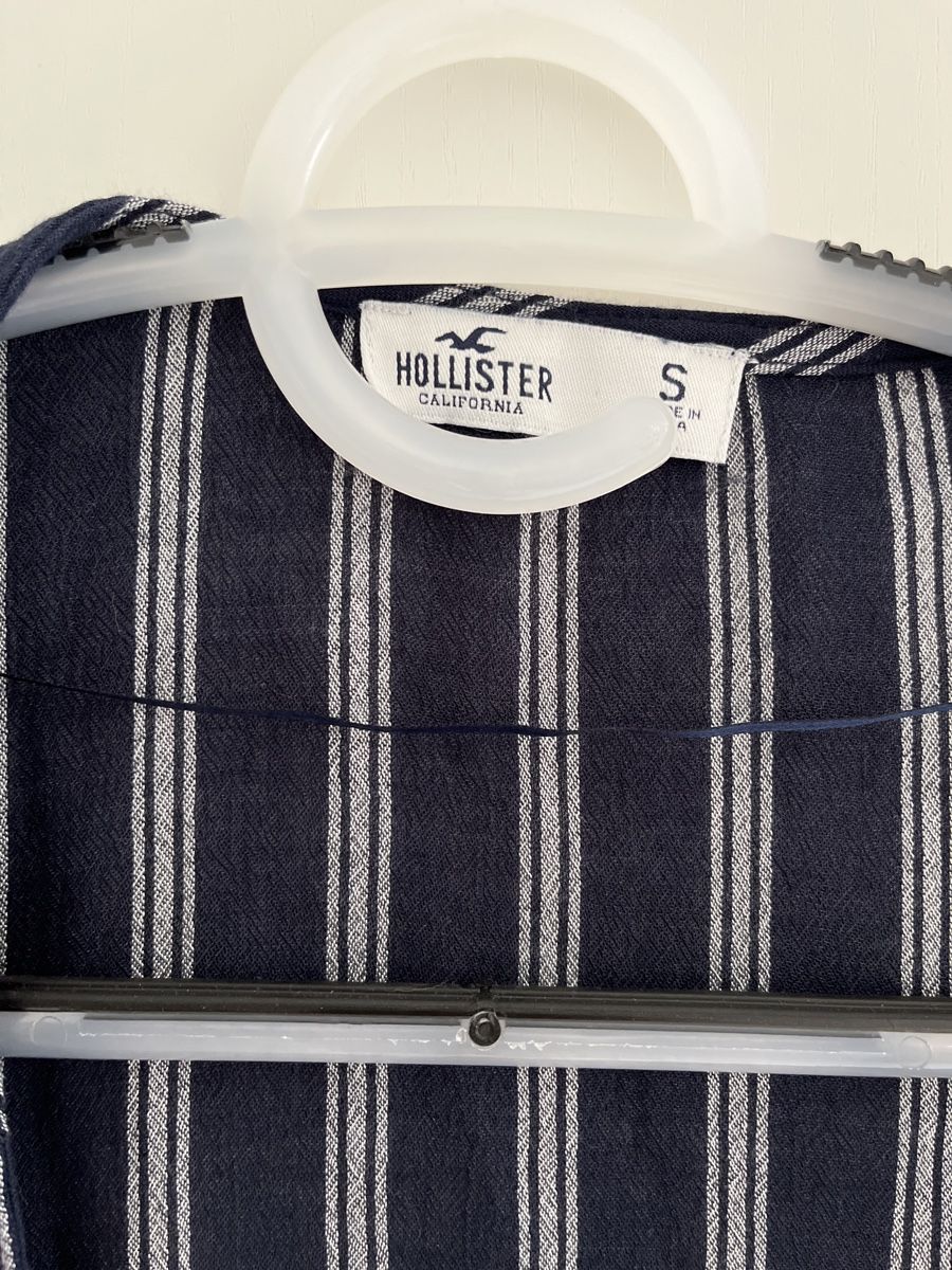 Hollister Tops: Hollister Top – Neu (gemäss Beschreibung) aus Meilen von mogli_luna 1