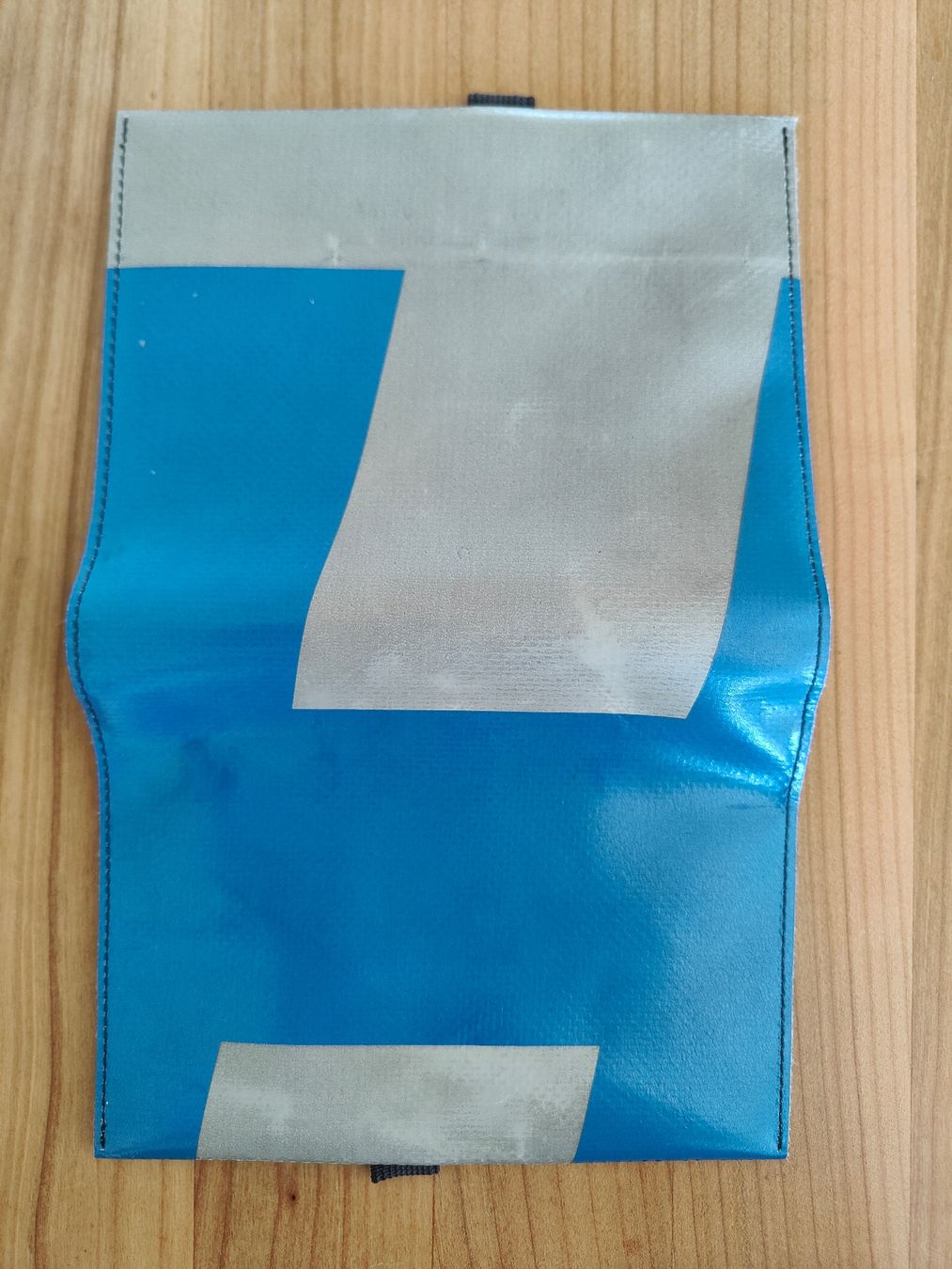 Freitag Schüler-Etuis: Freitag-Agendahülle F26 – Gebraucht aus Winterthur von 1rainbow54 2