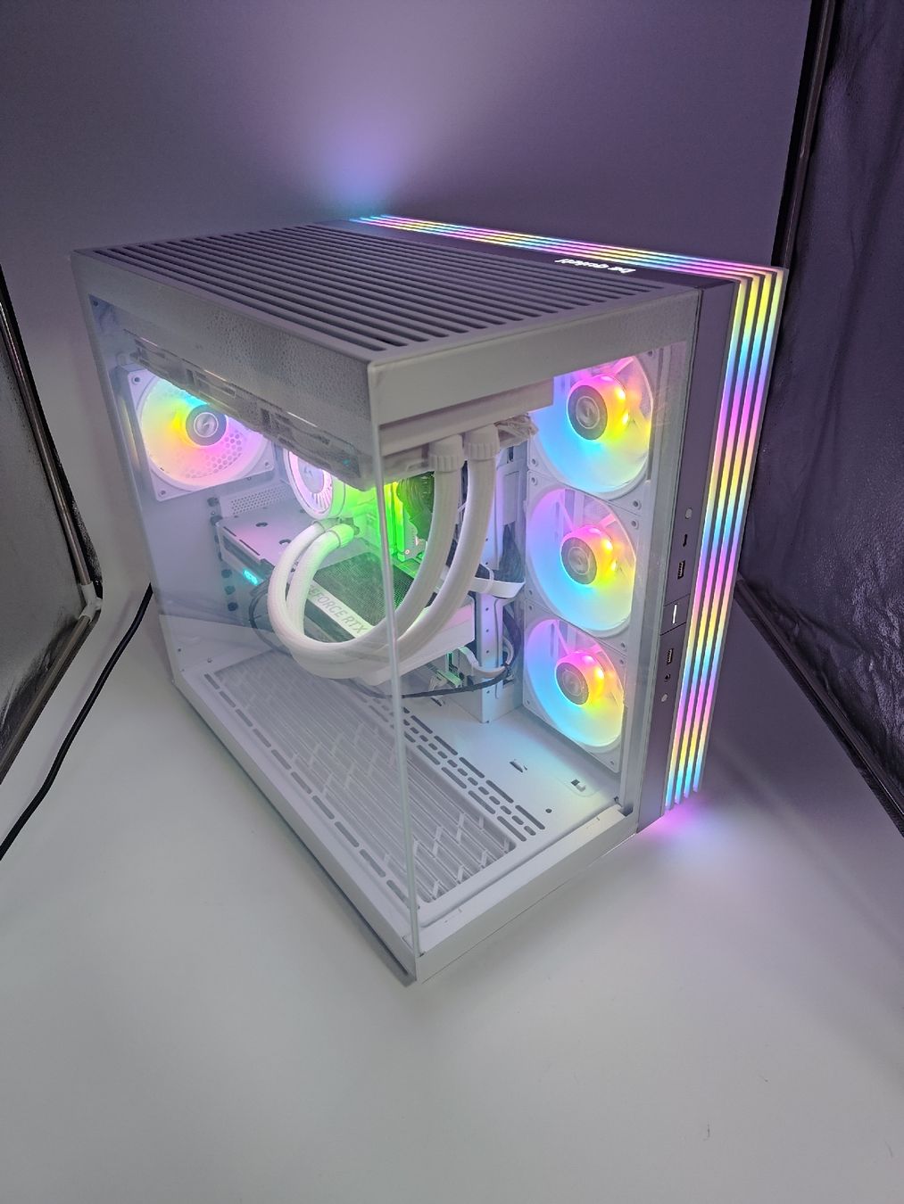 PCs: Pc gaming blanc neuf  – Neu (gemäss Beschreibung) aus Courtemaîche von Atelier.tech 8