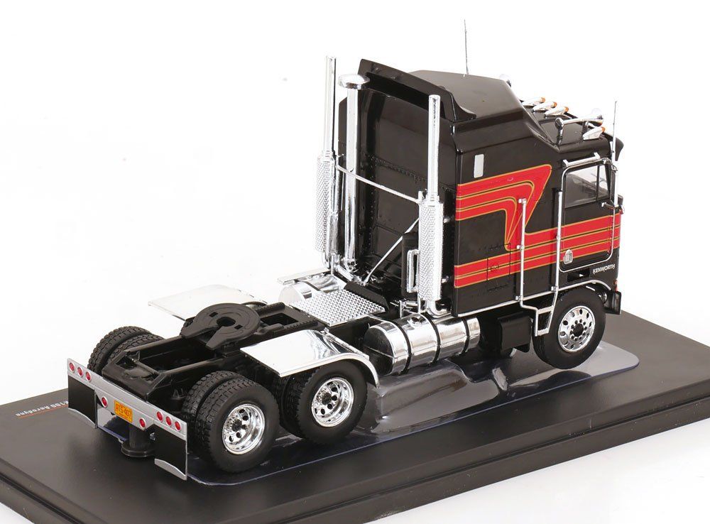 Modellautos: Kenworth K 100 Aerodyne LKW Zugmaschine 1976 schwarz / rot – Neu und originalverpackt aus Gerlafingen von espero88 7