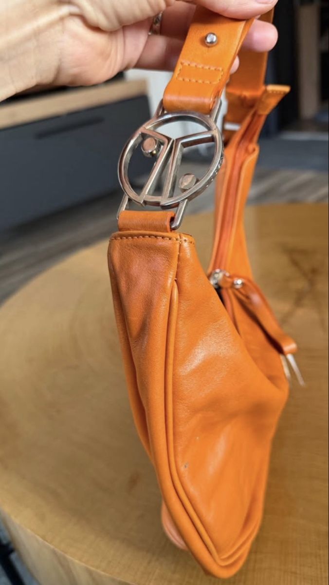 Coccinelle Borse da donna: Sac à main de la marque coccinelle – Nuovo (secondo la descrizione) da Chalais venduto da are_5zrp 2