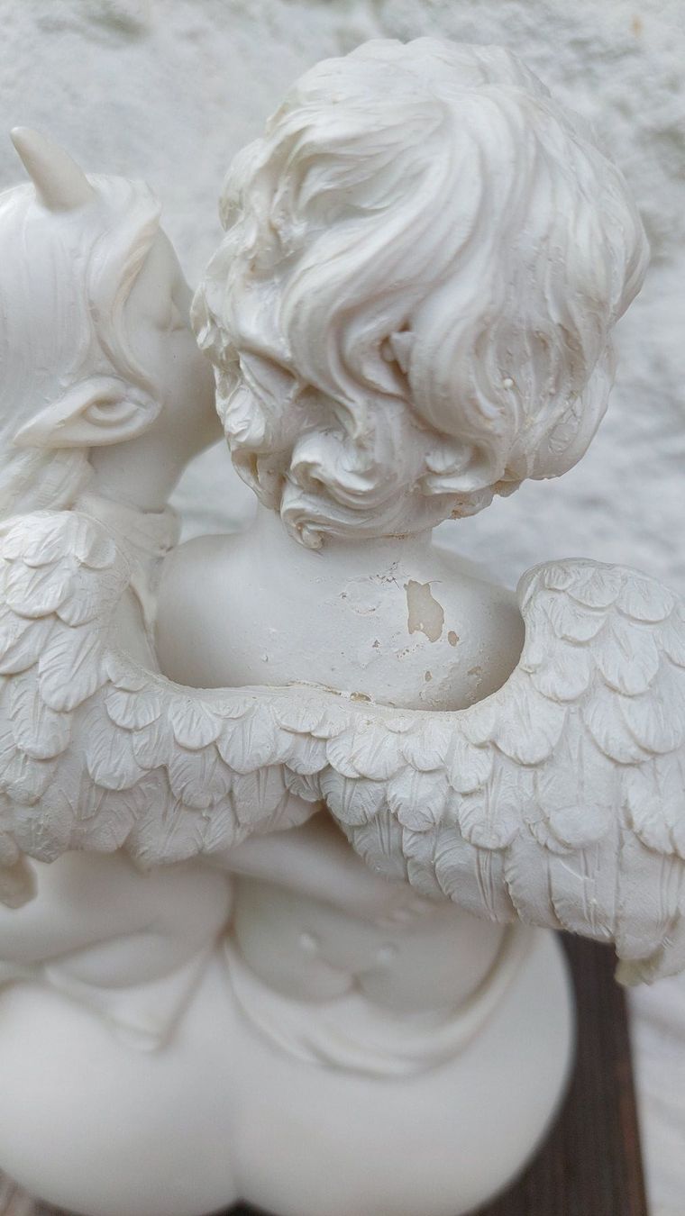 Statuette: L'ange et la diablesse – Nuovo e nell'imballaggio originale da Marsens venduto da carobazar 4