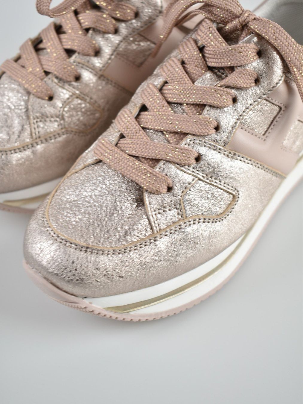 Hogan Schuhe für Mädchen: Hogan Sneaker Gr.34, ungetragen – Neu (gemäss Beschreibung) aus Nürensdorf von 2ND_STORY 2