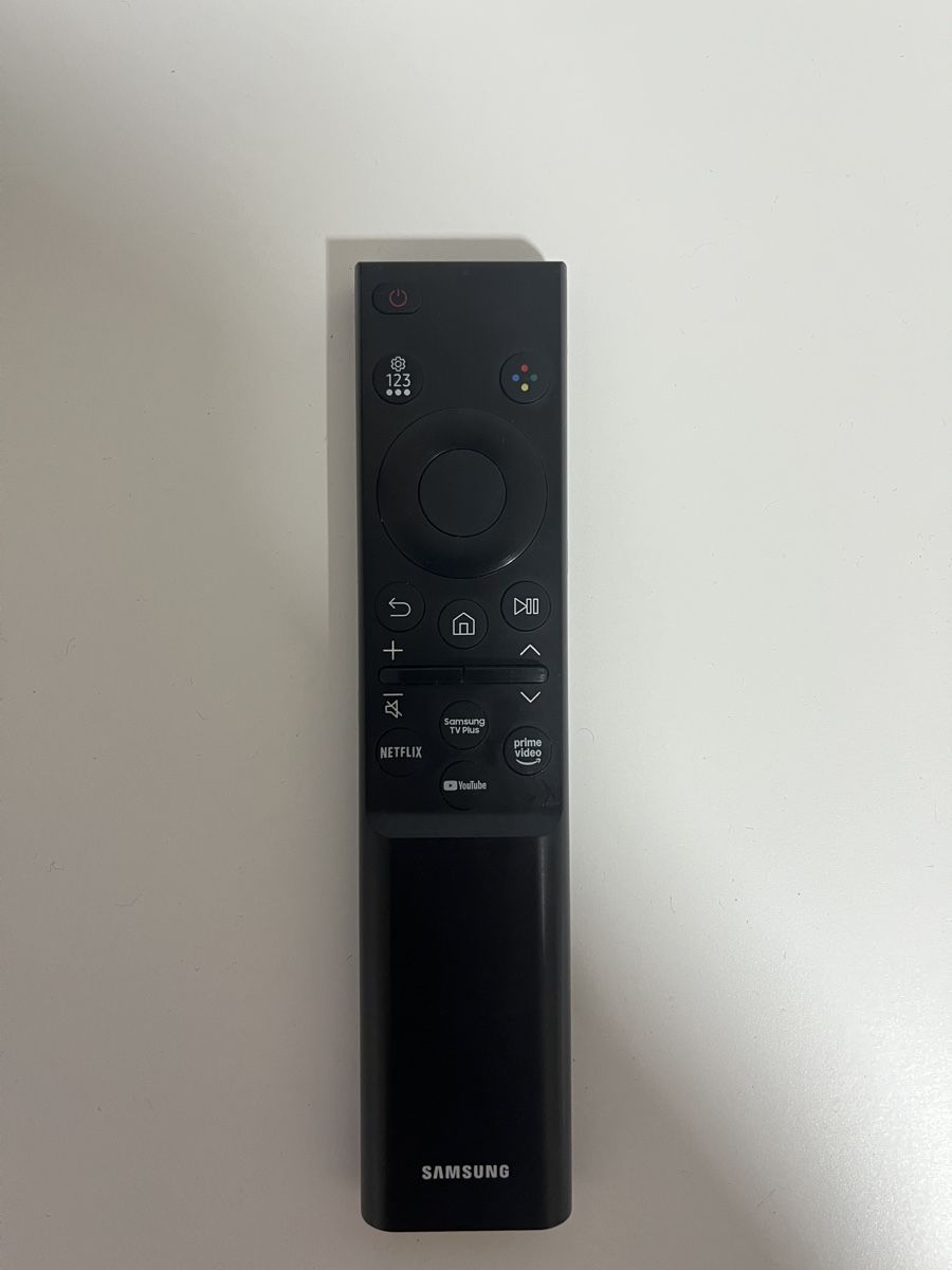 Samsung Televisori: Original Samsung Fernseher – Nuovo (secondo la descrizione) da Nussbaumen AG venduto da c.4 6
