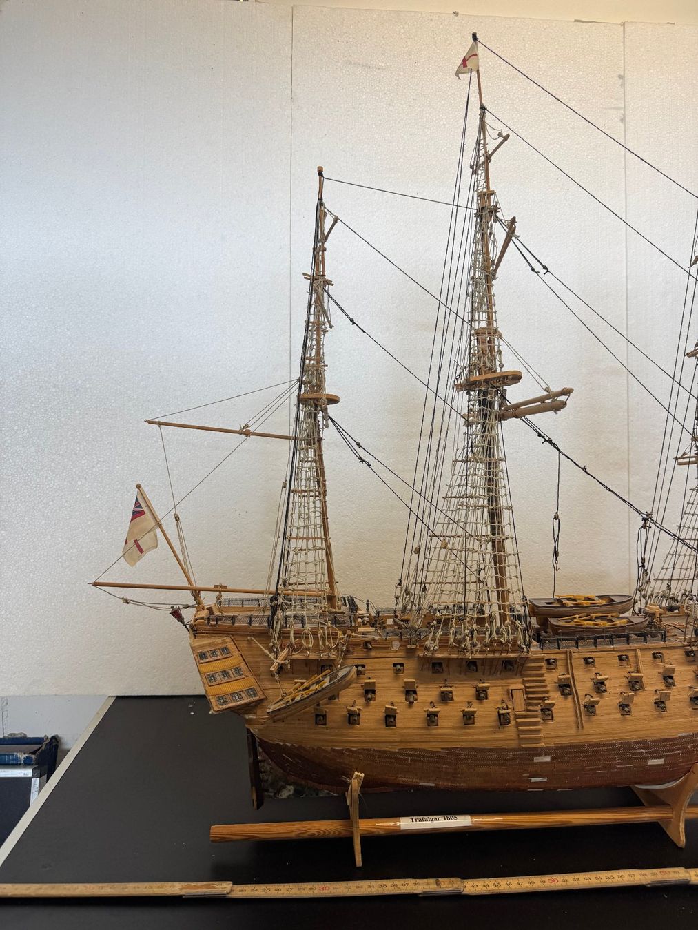 Modellbausätze & Standmodelle: Modellbau-Schiff sucht neuen Platz – Gebraucht aus Eggenwil von MarKae 4