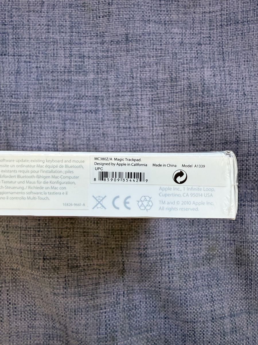 Apple Mouse: Apple Magic Trackpad 1.Gen A1339 – Nuovo e nell'imballaggio originale da Zürich venduto da bushcricket 1