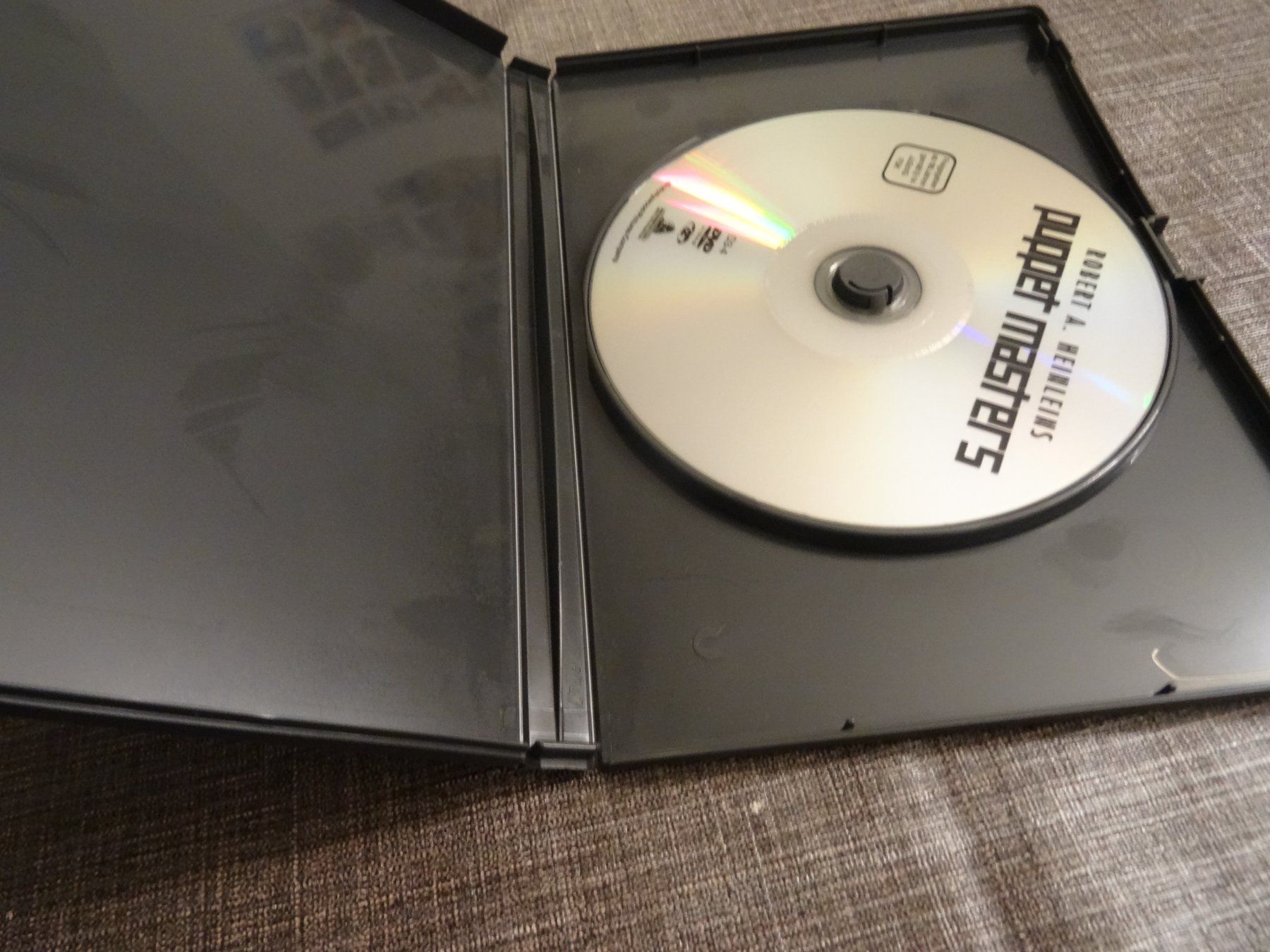 Tutti i DVDs: DVD Robert A. Heinlein's Puppet Masters – Usato da Olten venduto da Disc-Verkauf 1
