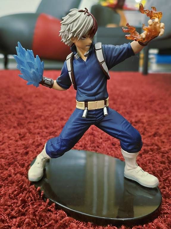 Figuren: Figurine Shoto – Gebraucht aus Ecuvillens von agn_mbq7