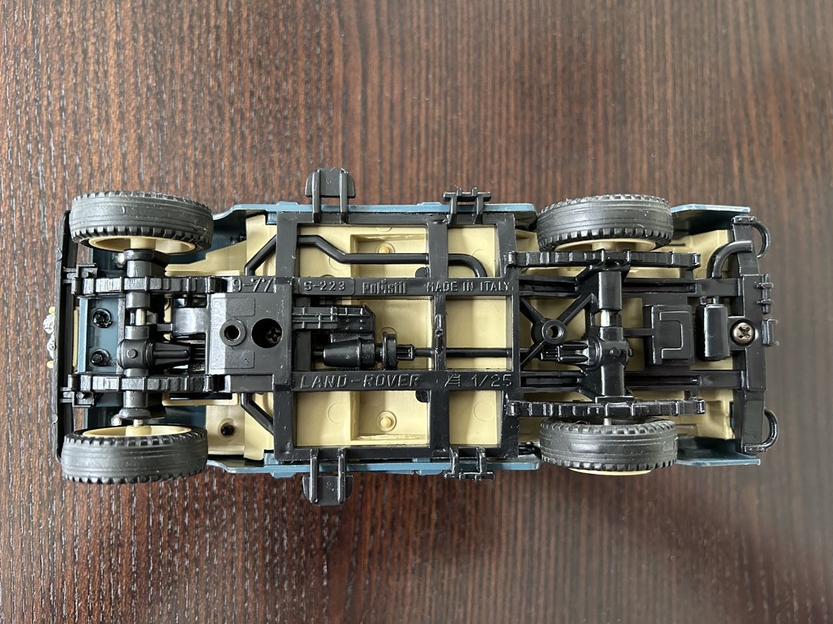 Land Rover Modellini d'auto: Land Rover Defender Modell 1:25 – Usato da Islisberg venduto da Nawi2000 3