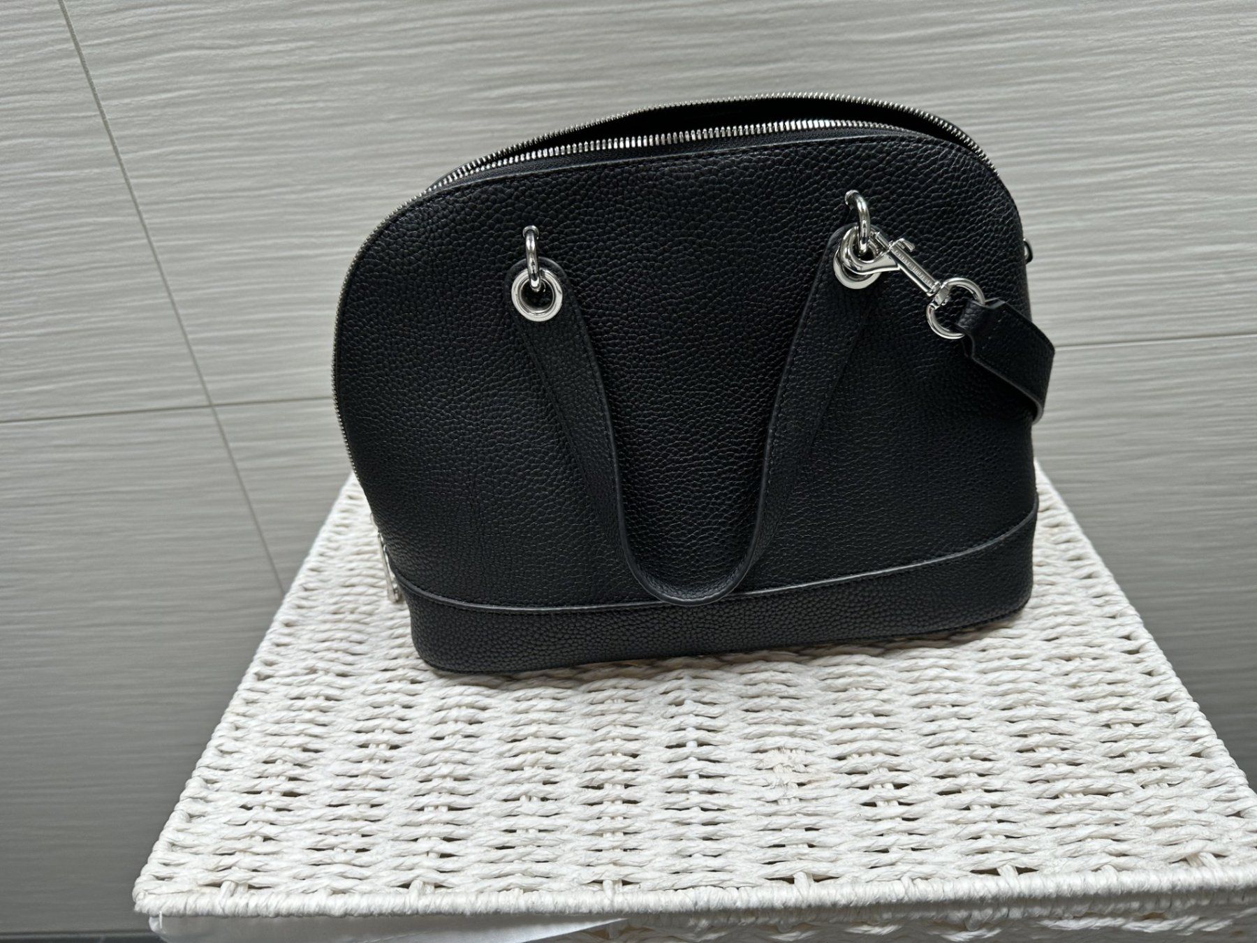 Tommy Hilfiger Borse da donna: Tasche von Tommy Hilfiger – Nuovo (secondo la descrizione) da Oberurnen venduto da Smile58 1