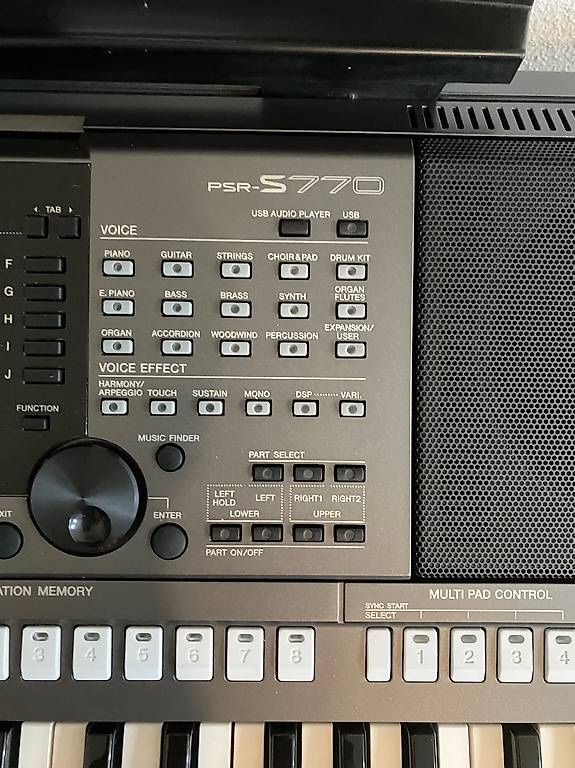 Yamaha Strumenti musicali: Keyboard Yamaha psr s 770 – Nuovo (secondo la descrizione) da Solothurn venduto da abr_7m9s 3