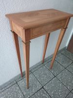Antiker Beistelltisch Kirschbaum massiv
