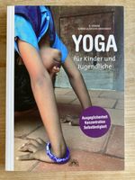YOGA FÜR KINDER UND JUGENDLICHE. Von R. Sriram