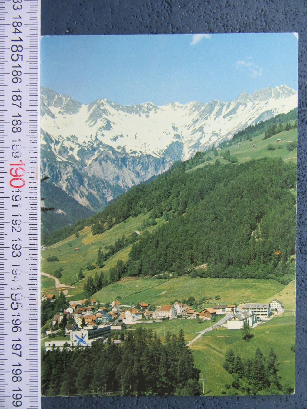Cartoline postali: VALENS SAG AK MIT BÄDERKLINIK1977 MARKER – Usato da Ettingen venduto da Hausi4711