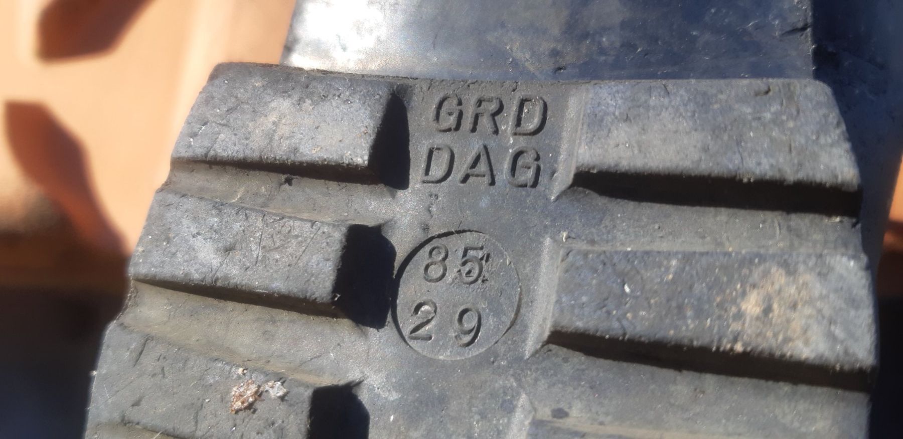 Scarpe da uomo: Alte Militärschuhe – Usato da Wolfhalden venduto da Quiria68 4