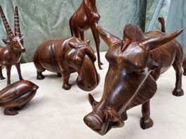 10 afrikanische Holzfiguren – Tierfiguren aus Holz